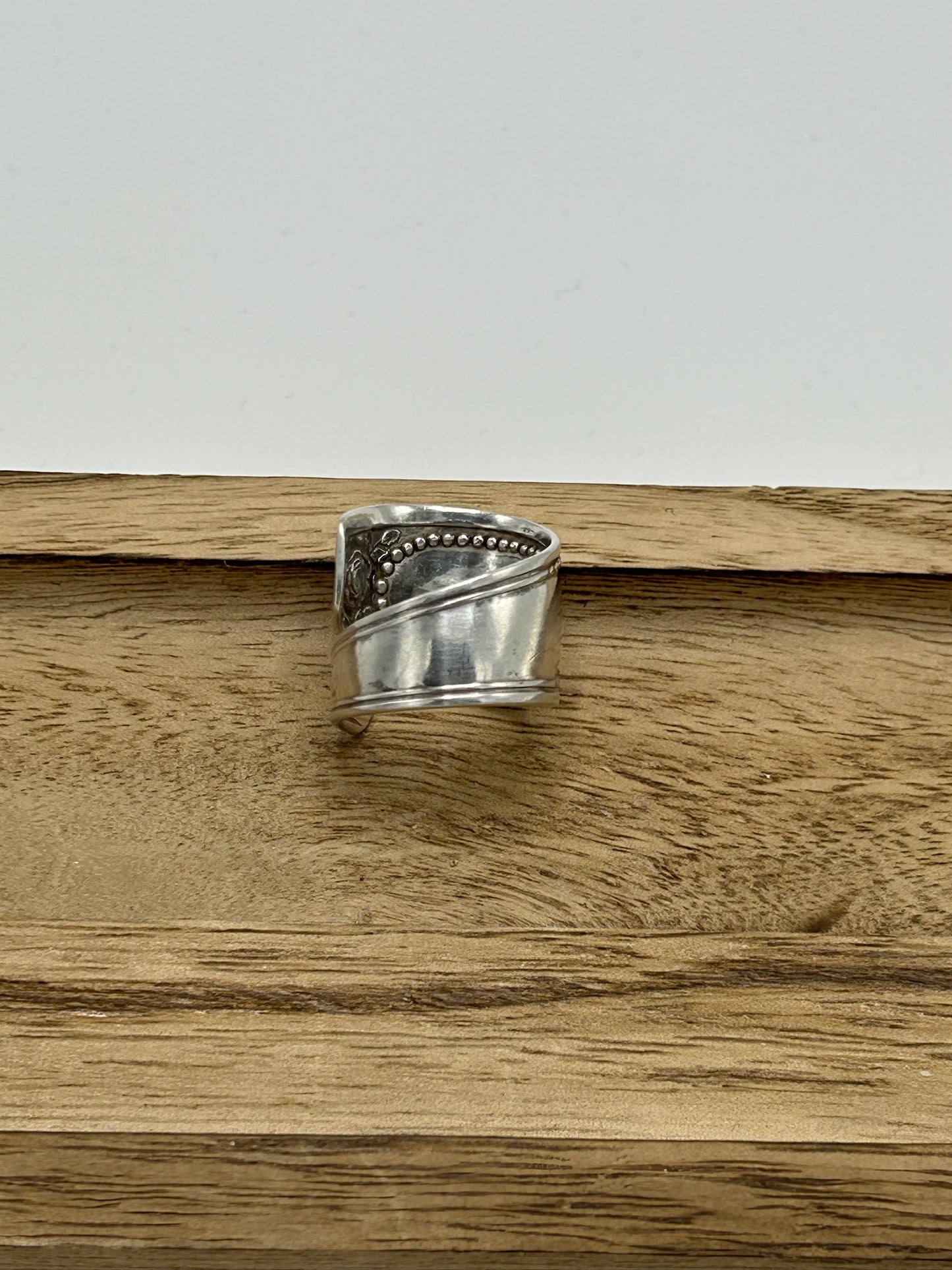 Ring aus 800er Silberbesteck (Stielende eines Teelöffels) #37