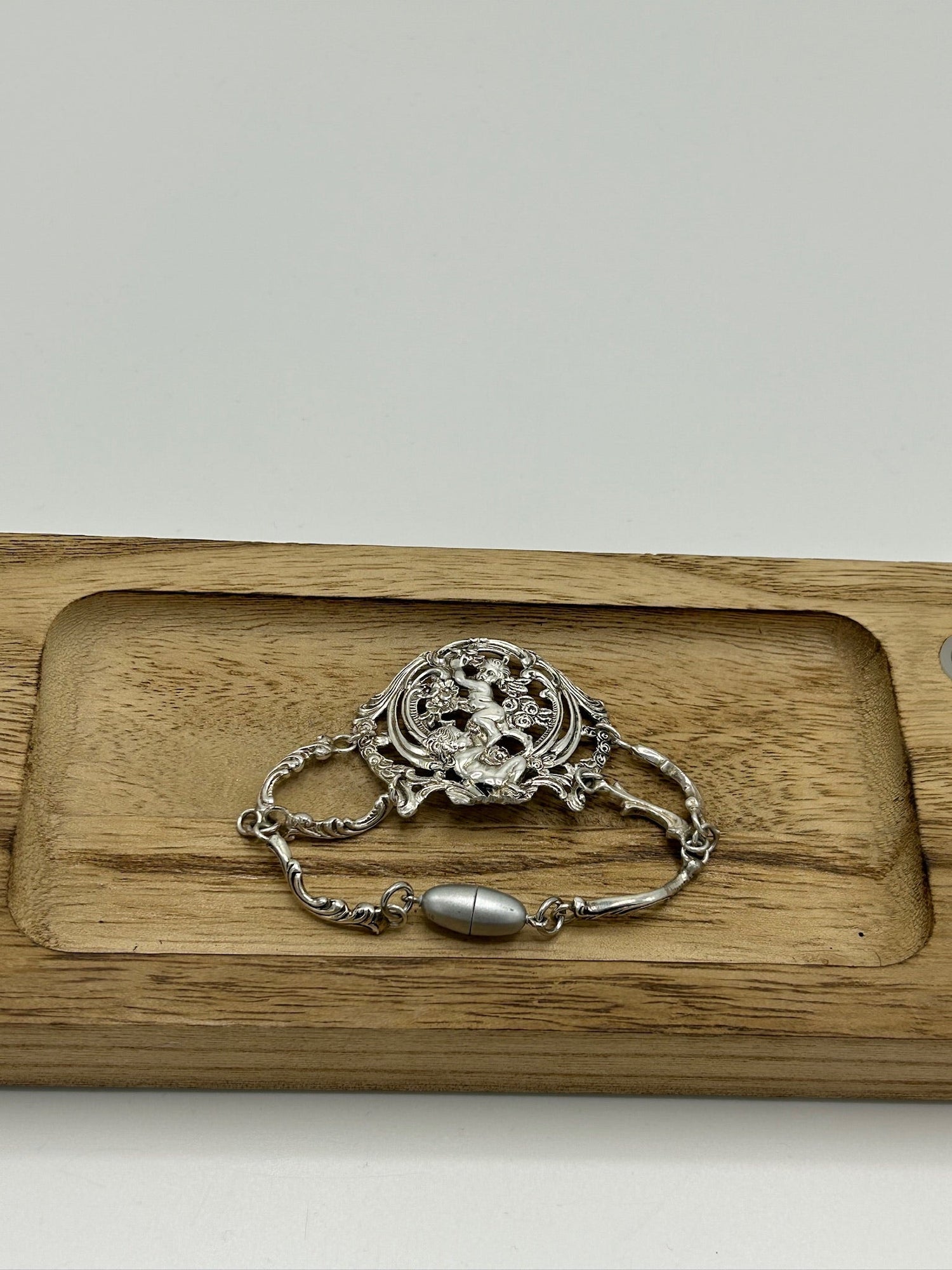 Armbänder aus 800er Silberbesteck