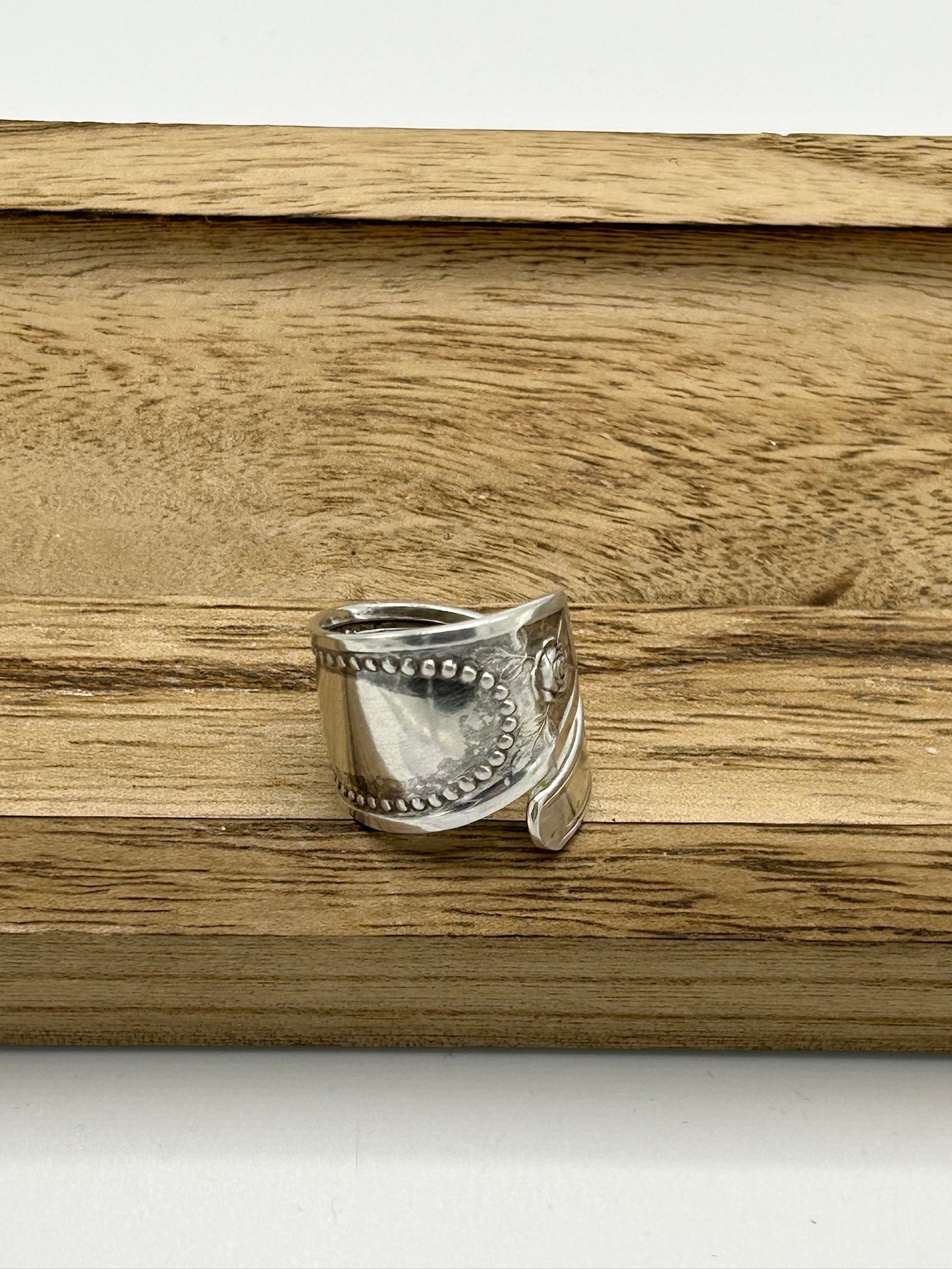 Ring aus 800er Silberbesteck (Stielende eines Teelöffels) #37