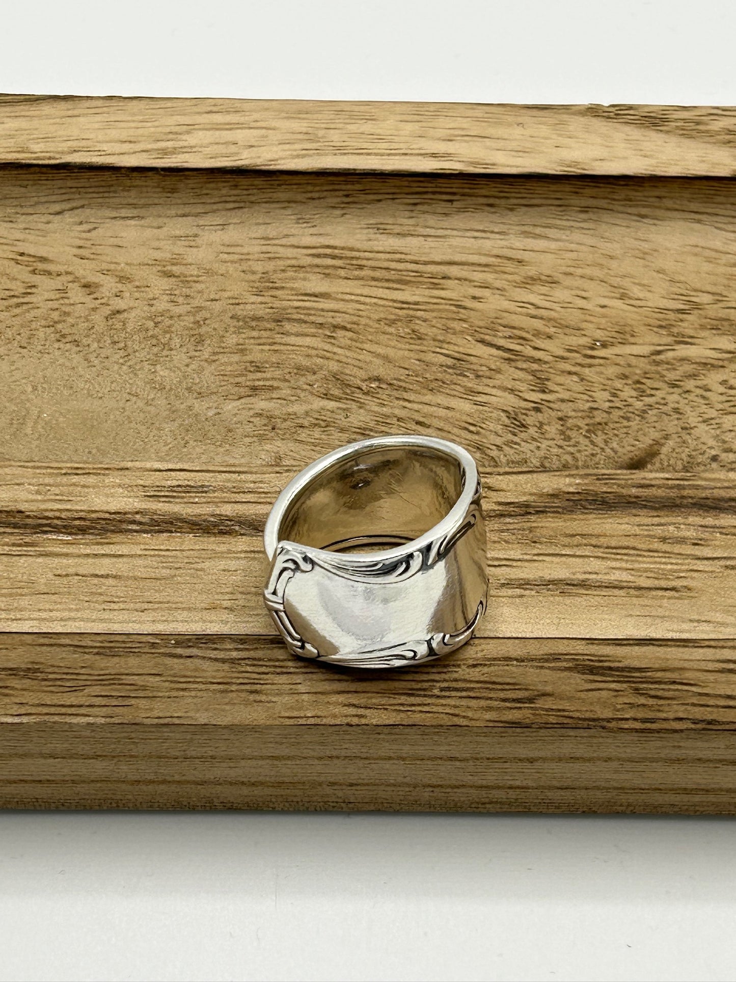 Ring aus 800er Silberbesteck (Stielende eines Teelöffels) #39